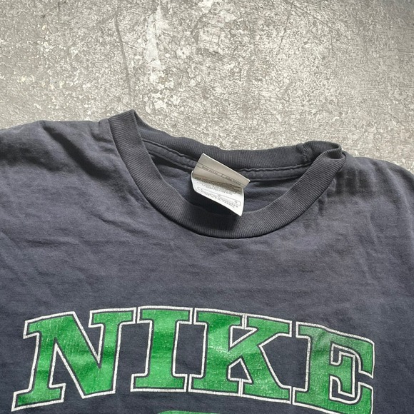 Vintage 90s Grunge NIKE Air Spellout Center Swoosh‎ Size Large Distressed Faded - Picture 7 of 8